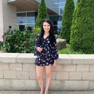 Meet your Posher, Alex